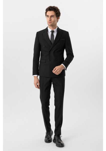 Siyah Slim Fit Armürlü Sivri Yaka 6 Drop Klasik Takım Elbise