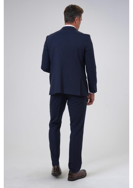 Lacivert Regular Armürlü Sivri Yaka 4 Drop Klasik Takım Elbise fırsatları