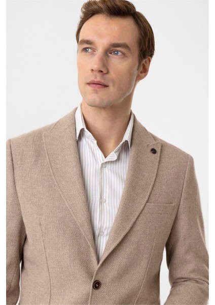 Bej Slim Fit Sivri Yaka 6 Drop Ceket indirimleri