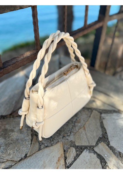 R1103 Krem Çanta fiyatları