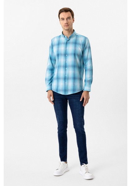 Turkuaz Slim Fit Desenli Düğmeli Yaka Gömlek fırsatları