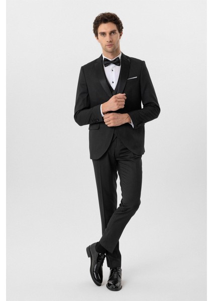 Siyah Slim Fit Armürlü Sivri Yaka 6 Drop Smokin & Damatlık modelleri