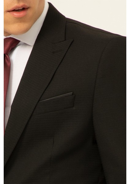 Siyah Slim Fit Armürlü Sivri Yaka 6 Drop Takım Elbise