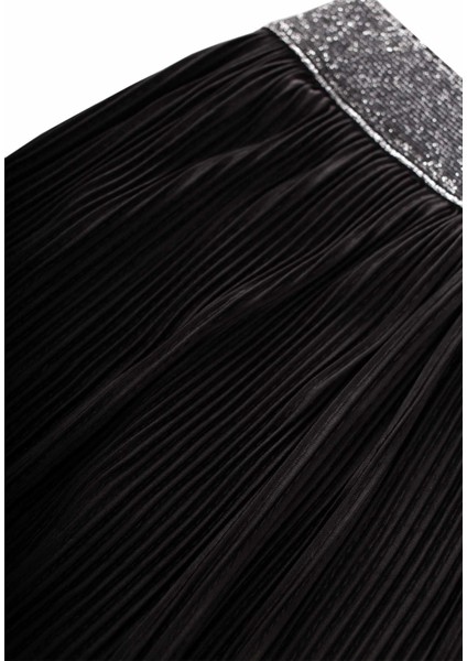 Piliseli Sim Lastik Detaylı Etek 2-7 Yaş Siyah modelleri