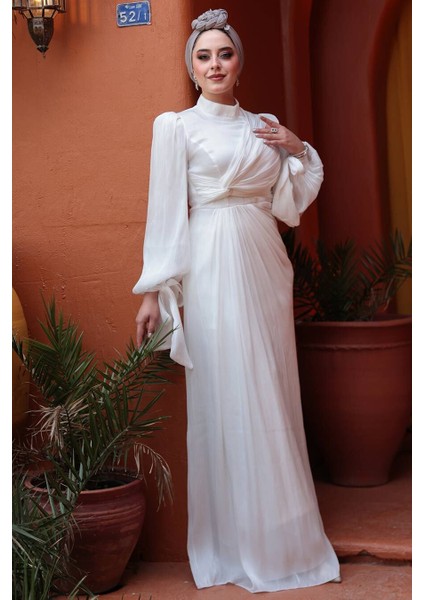 Drape Detaylı Beyaz Tesettür Abiye Elbise 52285B modelleri