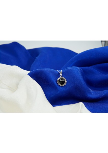 Oltutaşı Sade Çiçek Gümüş Kolye modelleri