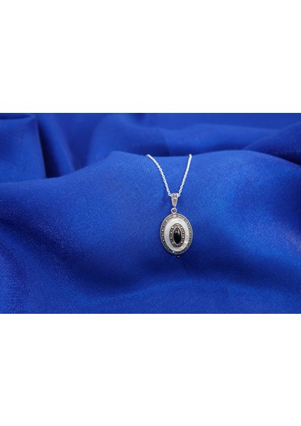 Elips Sedef Oltutaşı Detaylı Kolye