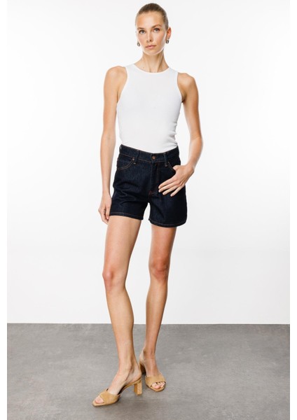 Straight Fit Rinse Koyu Indigo Kadın Jean Şort