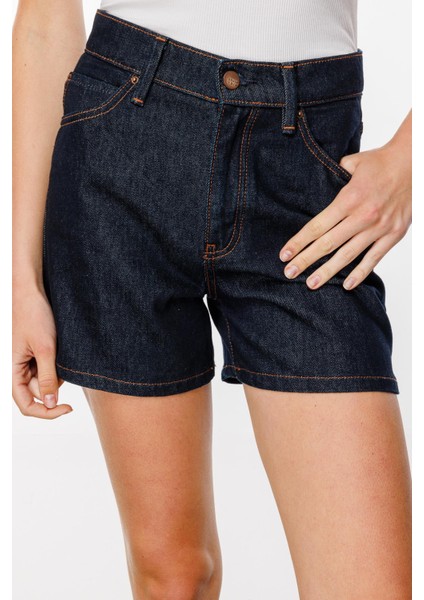 Straight Fit Rinse Koyu Indigo Kadın Jean Şort