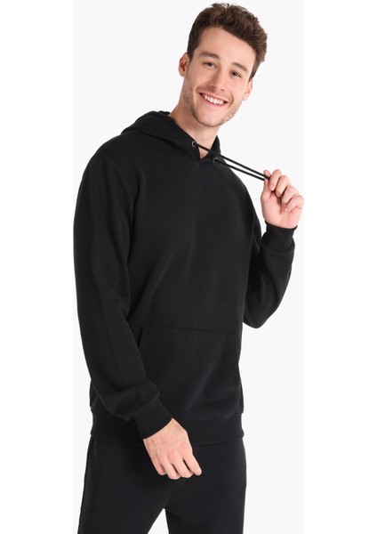 Regular Fit Erkek Siyah Sweatshirt