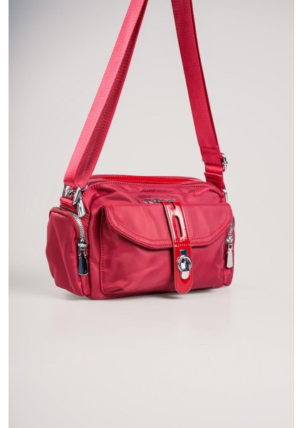 Kadın 17888 Omuz Çantası fırsatları