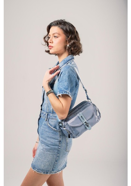 Kadın 17888 Omuz Çantası