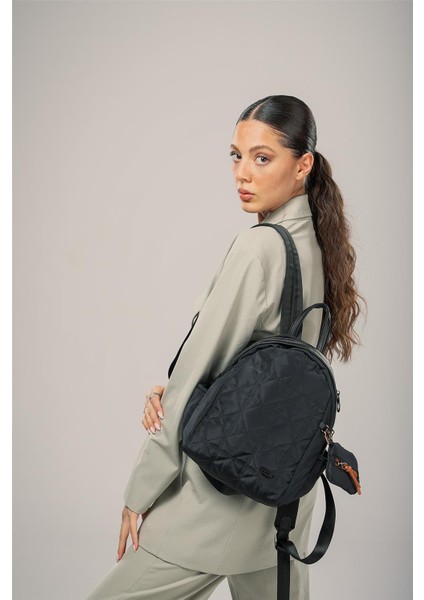 Kadın 17748 Sırt Çantası fiyatları