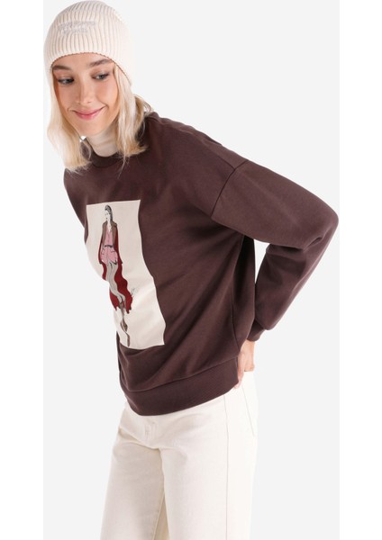 Regular Fit Yuvarlak Yaka Baskılı Kadın Kahverengi Sweatshirt