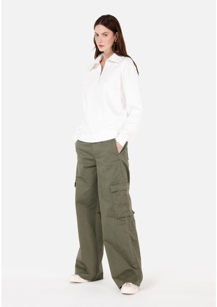 Regular Fit Fermuarlı Nakışlı Kadın Beyaz Sweatshirt modelleri