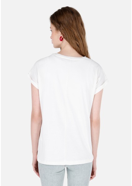 Beyaz Kadın Tshirt K.kol fiyatları