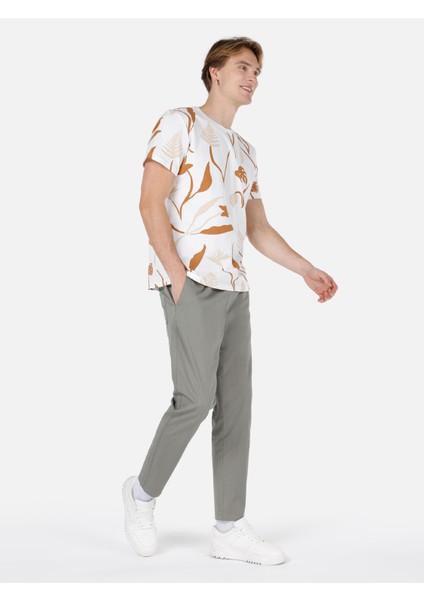 Regular Fit Yuvarlak Yaka Erkek Beyaz Kısa Kol Tişört Cl1067614 modelleri