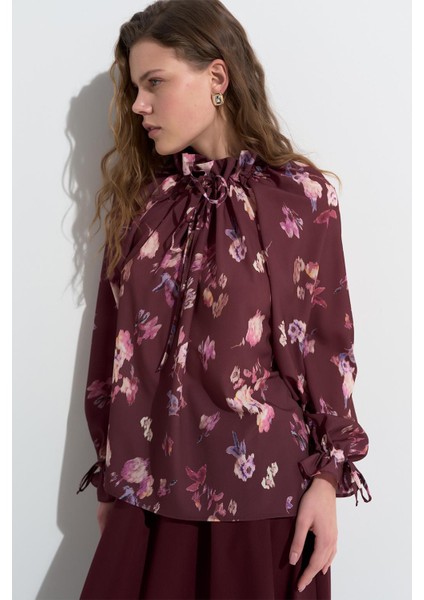 Clara Desenli Yaka Büzgülü Gömlek Bordo modelleri
