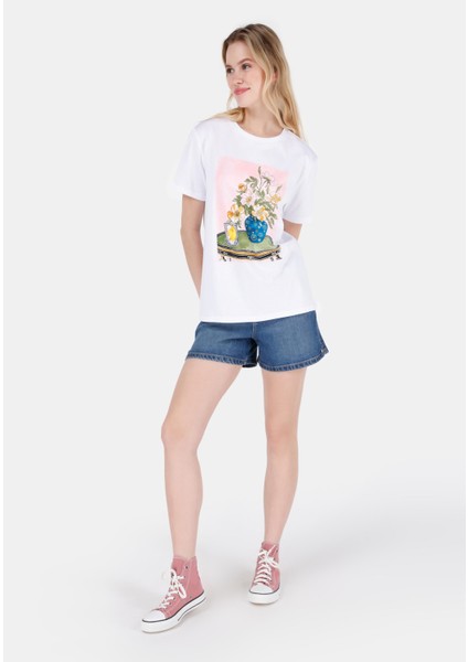 Regular Fit Yuvarlak Yaka Kadın Beyaz Kısa Kol Tişört Cl1067978 modelleri
