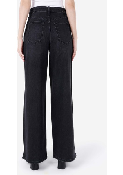 Regular Fit Kadın Siyah Jean Pantolon