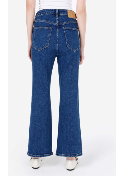 Regular Fit Kadın İndigo Jean Pantolon fiyatları