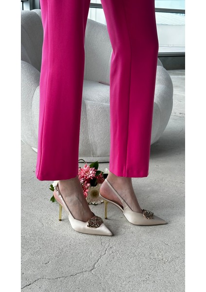 Jenny Saten Bej Taş Detaylı Topuklu Ayakkabı modelleri