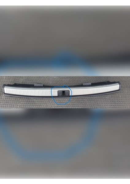 Audi A4 Avant Seat Exeo St Bagaj Kilidi Cıvata Kapağı