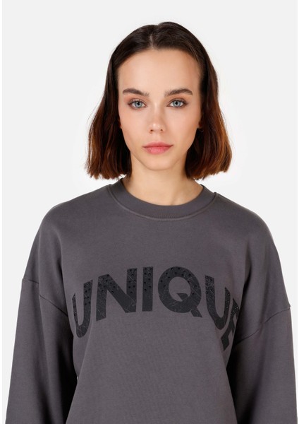 Comfort Fit Yuvarlak Yaka Kadın Antrasit Sweatshirt fırsatları