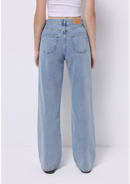 Regular Fit Kadın İndigo Jean Pantolon fiyatları
