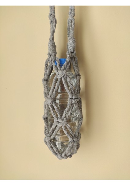 Gri Örümcek Model Su Matarası ve Kılıfı, 1L, Plastik, Şık ve kullanışlı tasarım