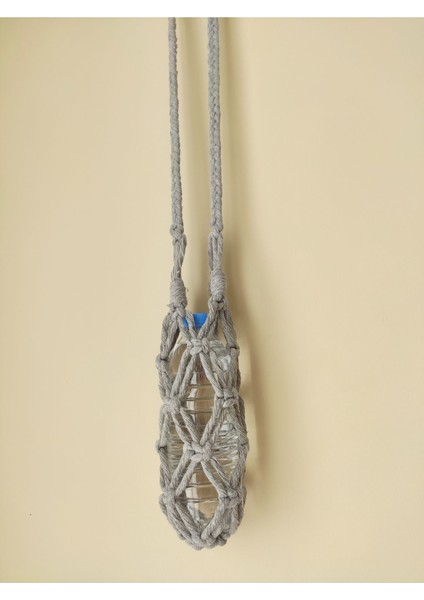 Gri Örümcek Model Su Matarası ve Kılıfı, 1L, Plastik, Şık ve kullanışlı tasarım modelleri