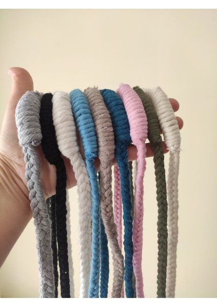 Gri Örümcek Model Su Matarası ve Kılıfı, 1L, Plastik, Şık ve kullanışlı tasarım