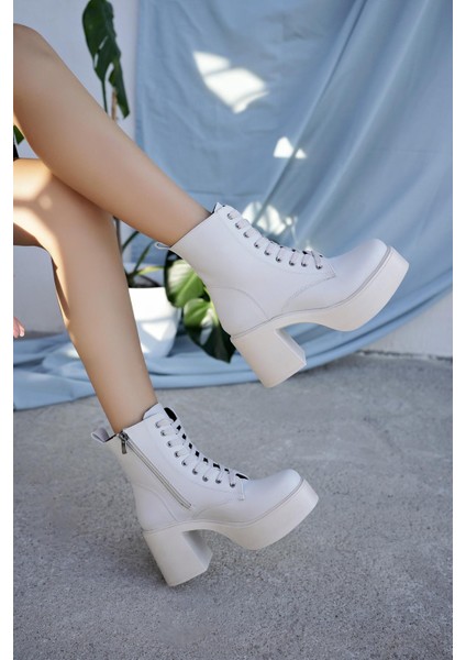 Kadın Rahat Kalıp Bağcıklı ve Fermuarlı Uzun Bot indirimleri