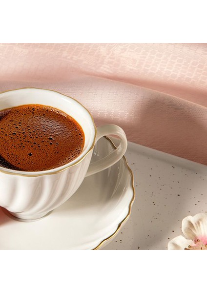 Yasemin 12 Parça Kahve Fincan Takımı - Beyaz / Altın