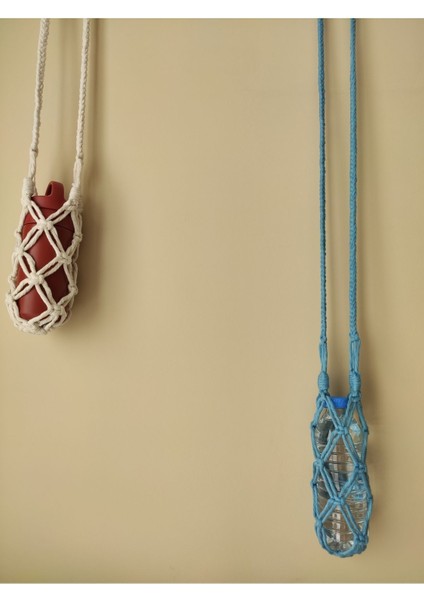 Mavi Su Şişesi Kılıfı, 1L, Plastik, Koruyucu ve Şık Tasarım fırsatları