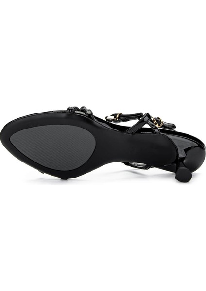 Kadın Hakiki Deri Siyah Rugan Topuklu Ayakkabı 654 368 Bn Ayk Y25 Sıyah Krsk Rgn modelleri