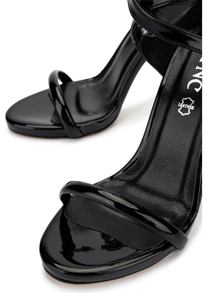 Kadın Vegan Siyah Rugan Topuklu Ayakkabı 828 8505 Bn Ayk Y25 Sıyah Rgn fırsatları