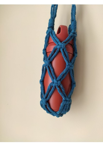 Kapsül su matarası kılıfı, şık mavi plastik tasarım, 1L kapasite, kullanım kolaylığı indirimleri