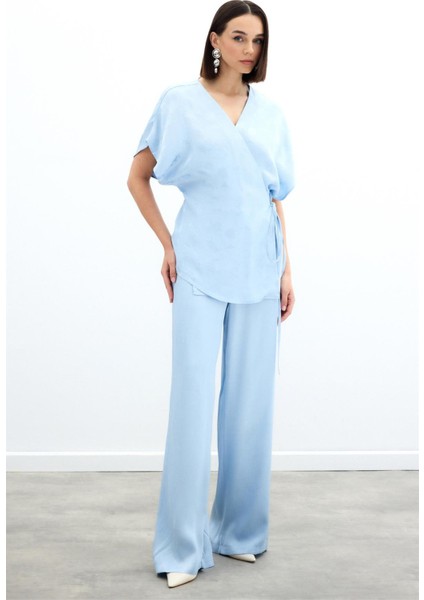 Bağlamalı Jakarlı Saten Bluz - Bebe Mavi fiyatları