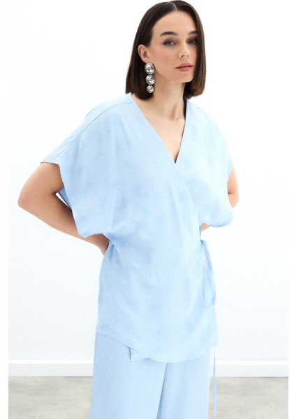 Bağlamalı Jakarlı Saten Bluz - Bebe Mavi modelleri