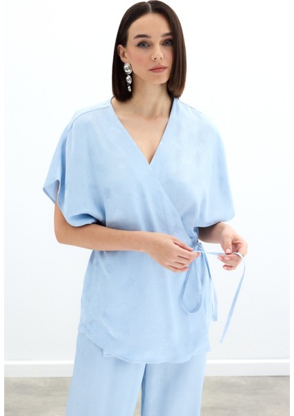 Bağlamalı Jakarlı Saten Bluz - Bebe Mavi indirimleri