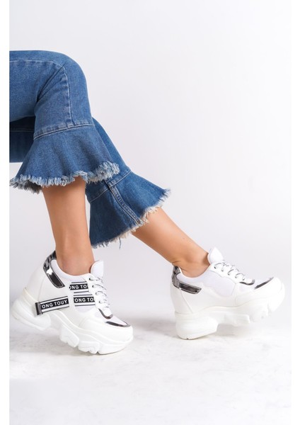 TONG82 Gizli Topuk Beyaz Kadın Spor Ayakkabı C-4 fırsatları