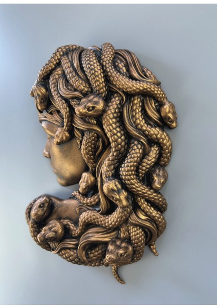 Medusa Duvar Dekoratif Heykeli 25 cm x 17 cm modelleri