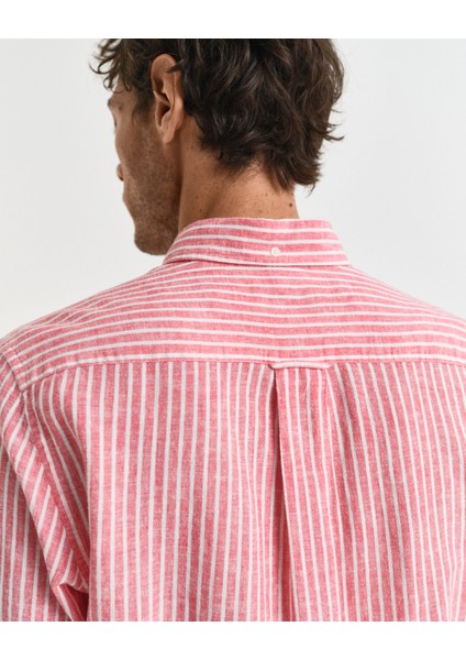 Erkek Kırmızı Regular Fit Düğmeli Yaka Çizgili Gömlek 3250038.643