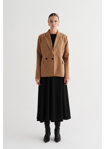 Fit Kırlangıç Yaka Ceket Camel modelleri