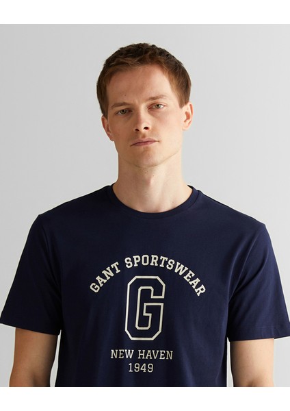 Erkek Lacivert Regular Fit Bisiklet Yaka Logolu T-Shirt 2003310.433 fırsatları