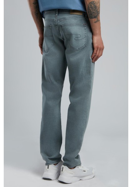 Jagger Normal Bel Dar Kesim Düz Paça Gri Erkek Jean Pantolon modelleri