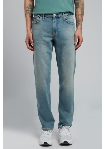 Jagger Normal Bel Dar Kesim Düz Paça Mavi Erkek Jean Pantolon