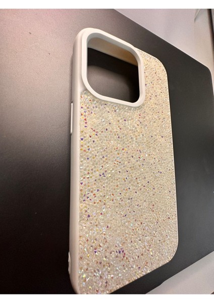 Beyaz Taşlı IPHONE 15 Pro Kılıf fırsatları