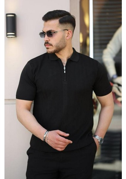 Yakası Fermuarlı Kısa Kollu T-Shirt